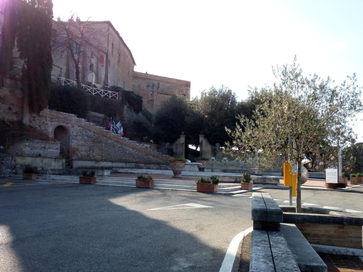 Ca' Montalcino Διαμέρισμα San Giovanni dʼAsso Εξωτερικό φωτογραφία